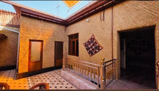 Guesthouse Anora 6, Three minutes walk from Registan Square, The very Center of Samarkand - 5