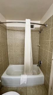 Country Host Inn - 4