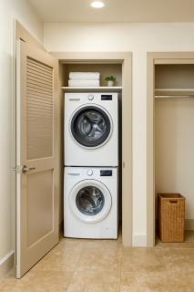 Marina Breeze 2BR 2BA & 1BR 1BA - Pool, Hot Tub, Gym - Close to Beach - 2