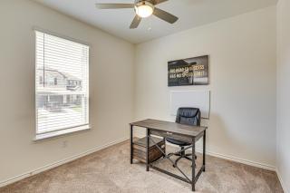 Private Yard and Pool Access Home in Krugerville - 6