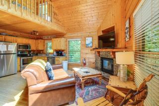 Hot Tub and Game Area Rustic Cabin 5 Mi to GSMNP - Cartertown - 8