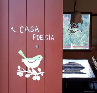 Casa poesia vista maravilhosa em Gonçalves-MG - 9