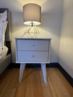 One bedroom basement flat - 5