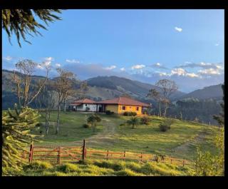 Chalé vista espetacular Gonçalves-MG - 9