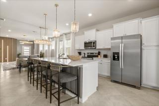 5 Bedrooms 55 Bathrooms Windsor Cay 15802Cc - 5