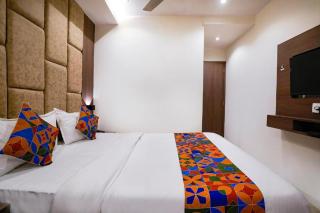 Hotel Atithi Regency Near Airport Terminal 2 - 9