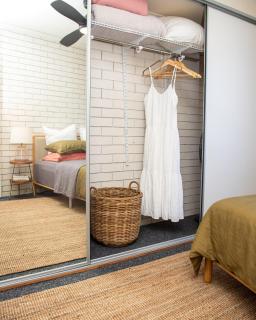 Steps to beach family friendly - private balcony & views - 7