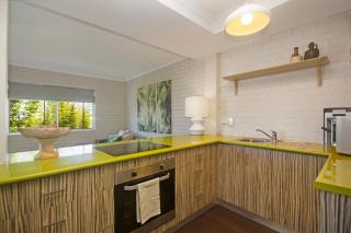 Steps to beach family friendly - private balcony & views - 4