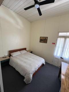 The Hideaway Hotel - 5