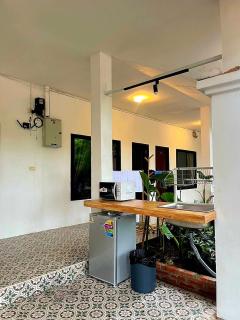 Family room by The Grounds - 3