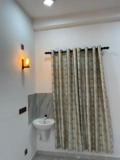 SV Guest House - 8