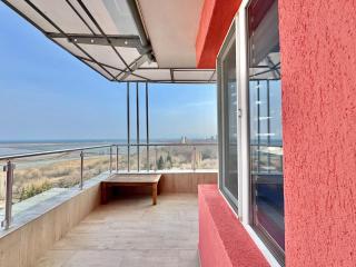 SeaSky SmartHome-Penthouse with private Parking - 8