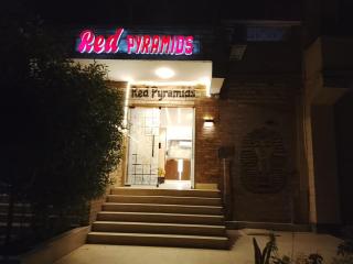 Red Pyramids Hotel - 5