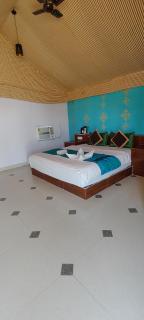 Royal Galaxy Spring Resort - 4