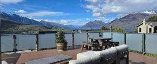 Alpine Retreat - Panoramic Views & Hot Tub - 3
