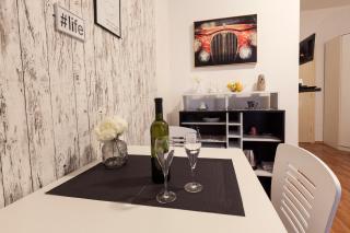 Lucky Rooms - Split - 3