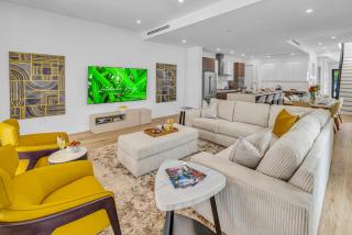 Townhouse Heated Pool Centrally Located Malibu Key - 4