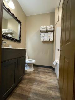 Wagon Wheel Hotel West Yellowstone - 5