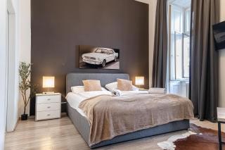 Sweet 3 Rooms Complex, Shopping Paradise Mariahilfer - 0