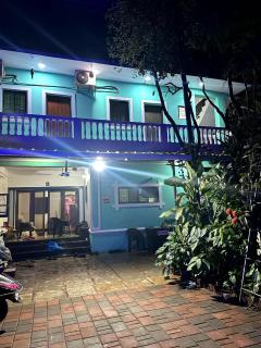Leelas Guest House - 9