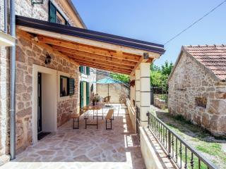 Holiday Home Zaton with Pool near River Canyon - 3