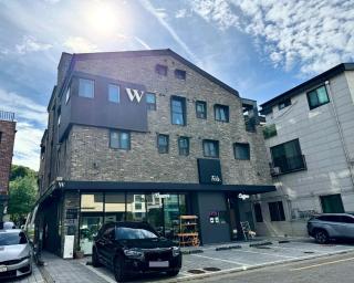 W Premium Guesthouse Incheon airport - 0