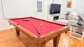 DC Getaway Cozy 4BR Oasis by Metro and Airports - 7