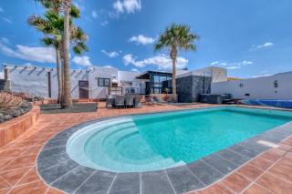 Villa Salaria- By Lanzarote Vacation Homes - 9
