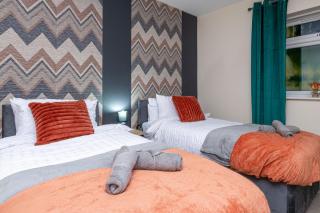 Stylish Weekend Retreat with Hot Tub, sleeps 6 - 5