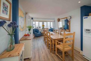 Serendipity - Sweet home with sweeping sea views - 1