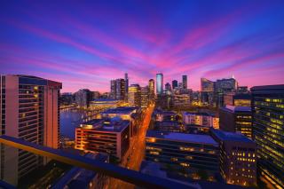 Docklands Harbour & City Views Pool, Free Onsite Parking , Yoga & Gym - 8