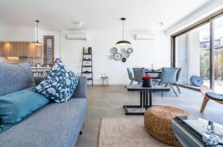 Azure Sama Villa - 4