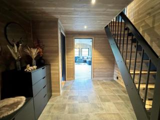 Elegantes, ruhiges Ferienhaus in bester Lage für alle Outdoorfans - 9