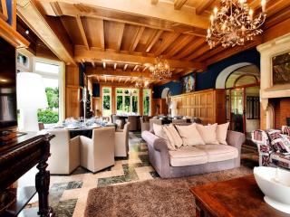 Luxury Estate with Pool & Spa - 6