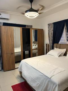 Self compound beautiful three bedroom house - 8