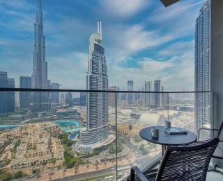 Burj Royale - Luxury Stay with Panoramic Burj Khalifa & Fountain View - 0
