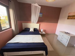 2 Bedroom Lotus Apt Flic en Flac - 9