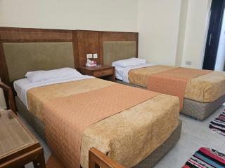 Petra Summit Hotel - 6