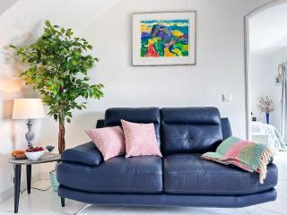 Stunning Sunrise & Sunset Rooftop Condo by BeCherish - 1