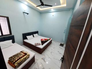 JAIN HOMESTAY NEWLY OPENED NEAR MAHAKALESHWAR JYOTIRLINGA TEMPLE AND UJJAIN JUNCTION RAiLWAY STATION - 4