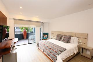 Premium Executive Suite - Casa Pardo 2-7 - 2