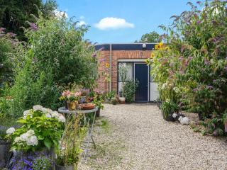Bungalow in Landgraaf with terrace - 1