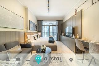 Airstay - Studio - Near Dubai Mall - Large Balcony - Monthly Offer Available - 0