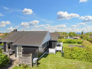6 person holiday home in Glesborg - 0