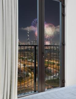 Ultimate Stay Port de La Mer with Burj Khalifa Views from the Bed next to the Beach - 0