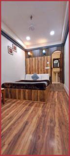 Hotel J-Jagati- Niwas Mall Road & Naini Lake - Hygiene and Spacious Room Free Wifi -Room Service - Best Hotel In nainital - 9