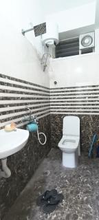 2BHK Apartment Close to Airport and City Center - 3