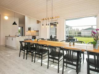 14 person holiday home in Væggerløse - 3