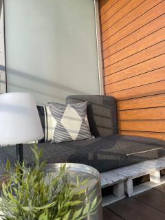 Stunning city centre flat with a terrace - 0