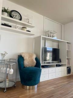 Stunning city centre flat with a terrace - 4